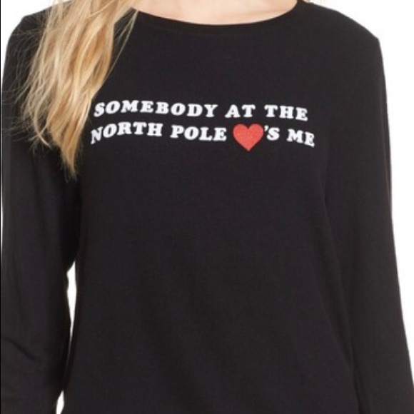 Wildfox Tops - Wildfox Somebody at the North Pole Loves Me 🆕🦊💋
